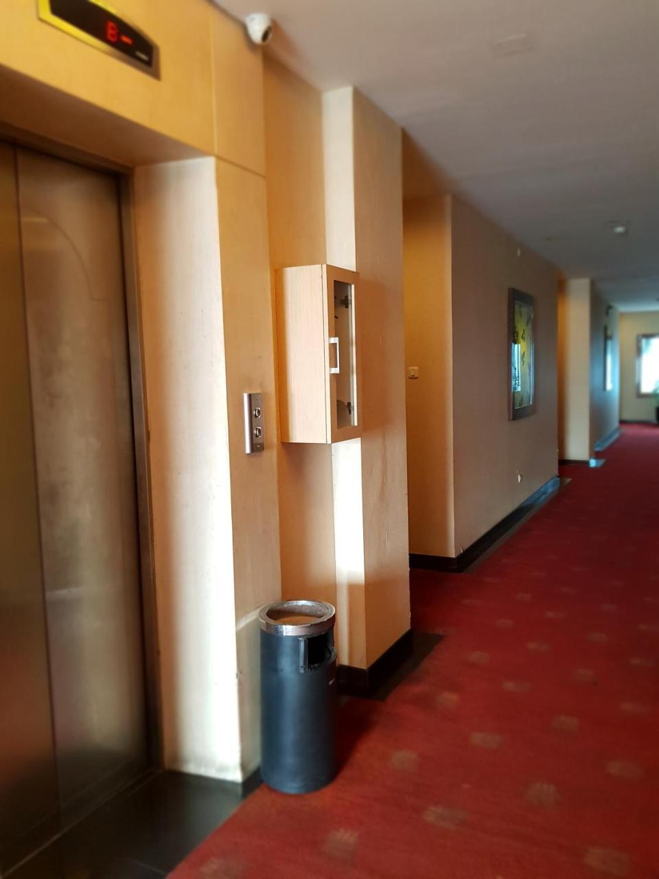 Scarlet Dago Hotel Bandung Exterior photo