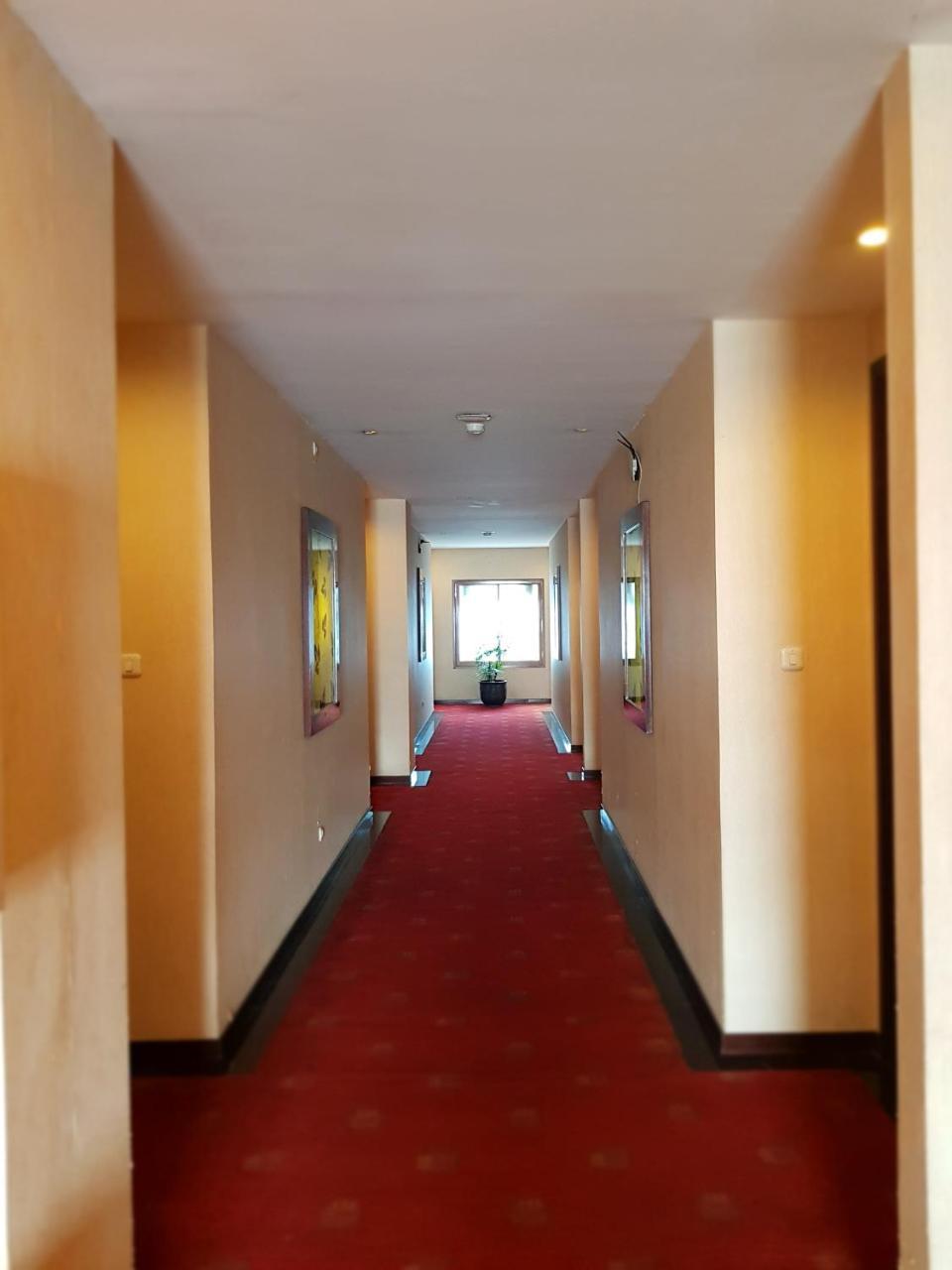 Scarlet Dago Hotel Bandung Exterior photo