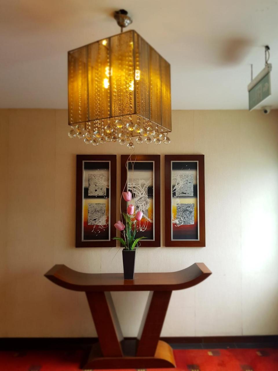 Scarlet Dago Hotel Bandung Exterior photo
