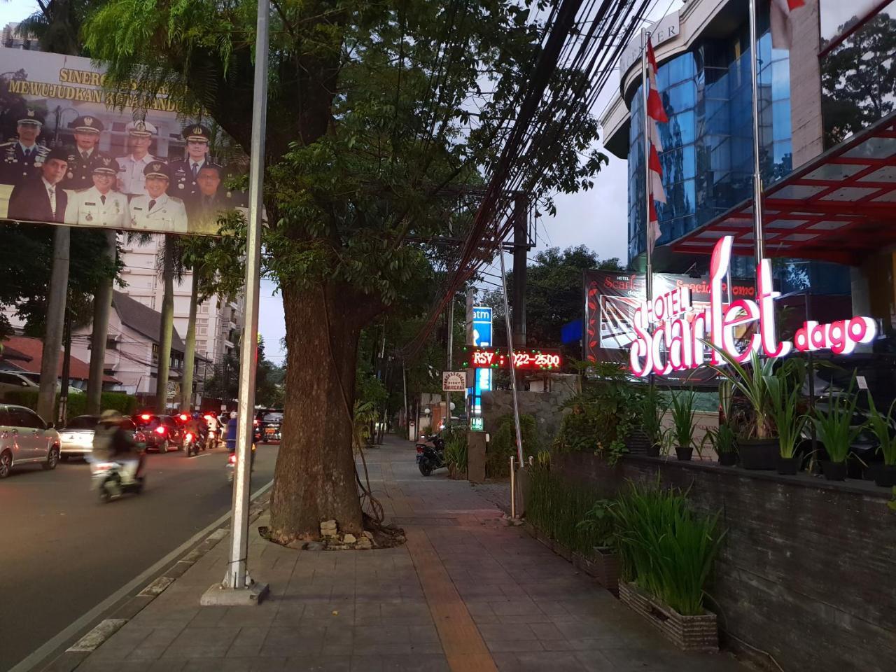 Scarlet Dago Hotel Bandung Exterior photo