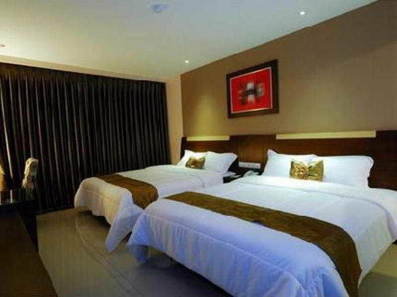 Scarlet Dago Hotel Bandung Exterior photo